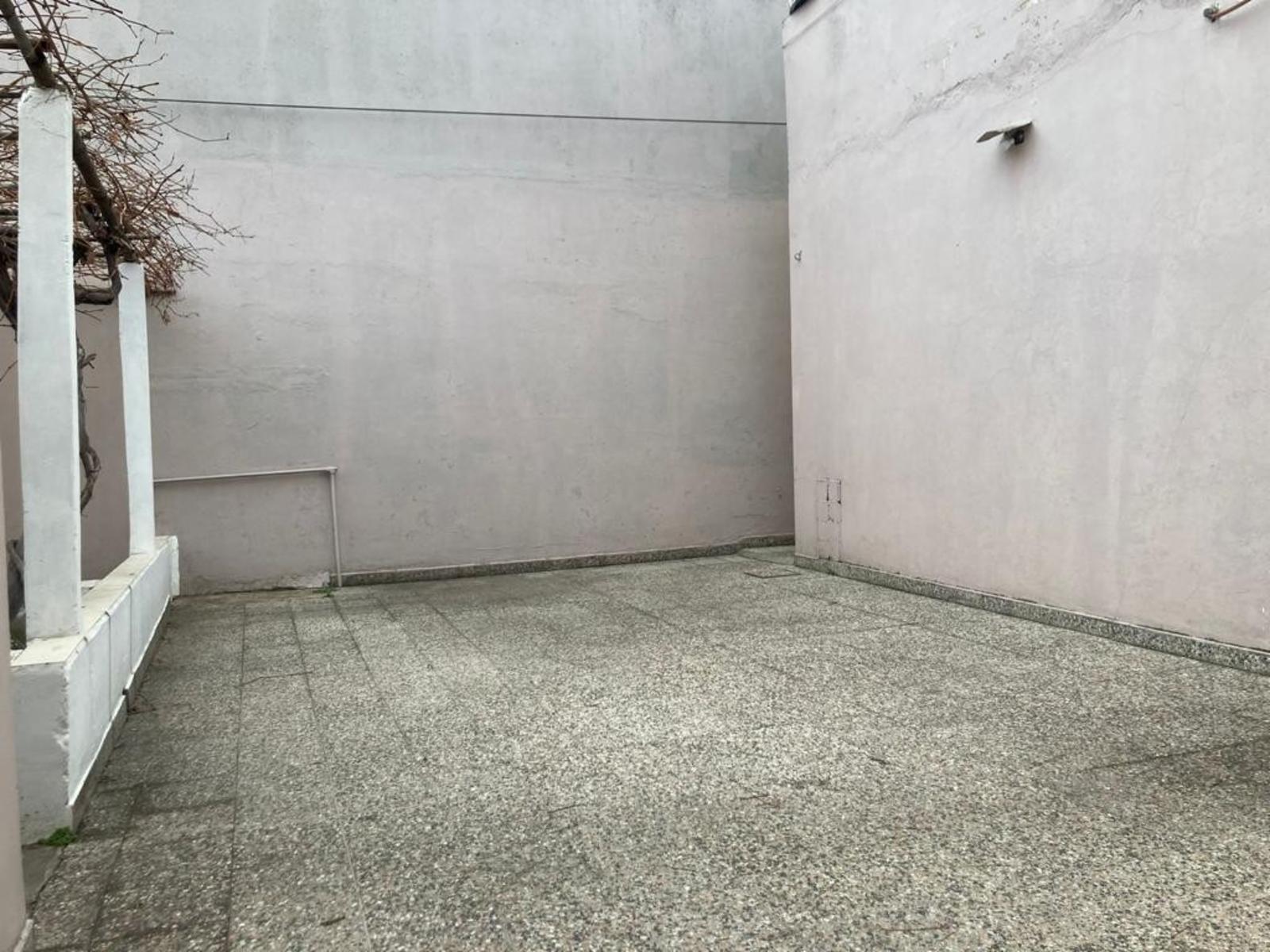 Excelente casa de 3 ambientes en lote propio de 10 x 39. — foto 13