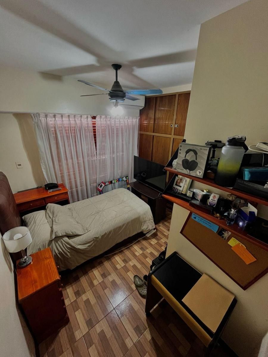 Casa en Lote Propio de 10 X 42 con Piscina y Quincho — foto 11