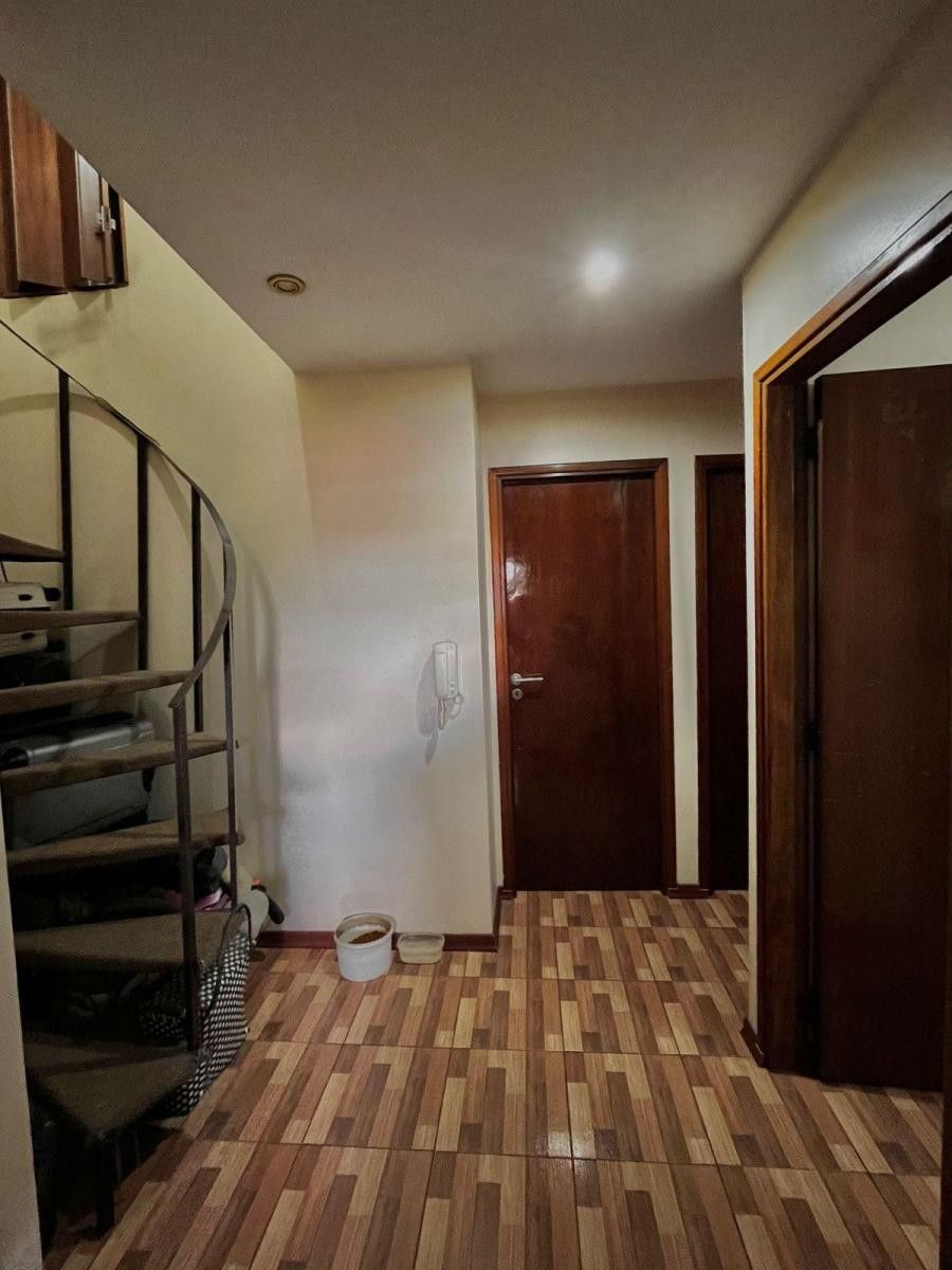 Casa en Lote Propio de 10 X 42 con Piscina y Quincho — foto 15