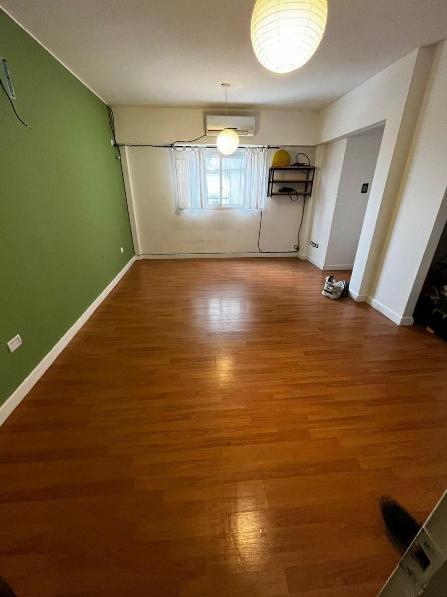 Venta de Monoambiente Reciclado con Cocina Separada — foto 4