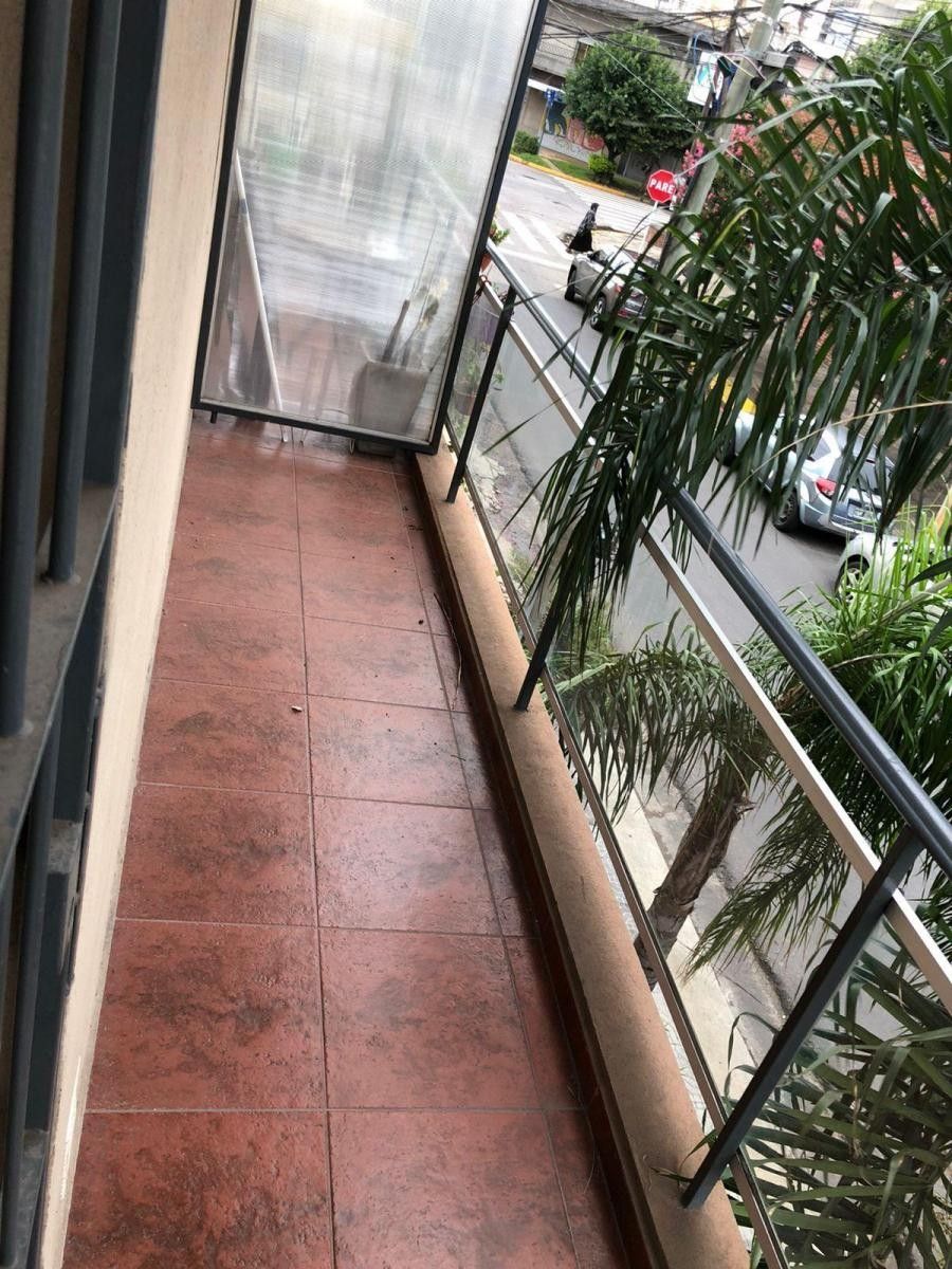 Monoambiente con Balcon y Cochera — foto 14