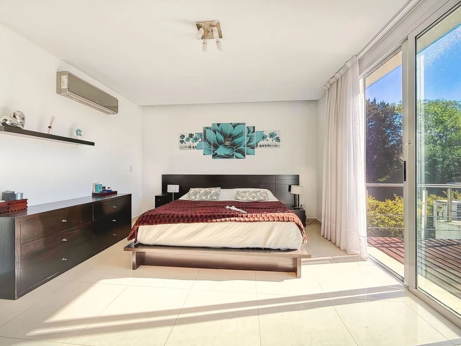 CASA EN VENTA 5 AMBIENTES LAUQUEN CENTRO APTA CREDITO - 16