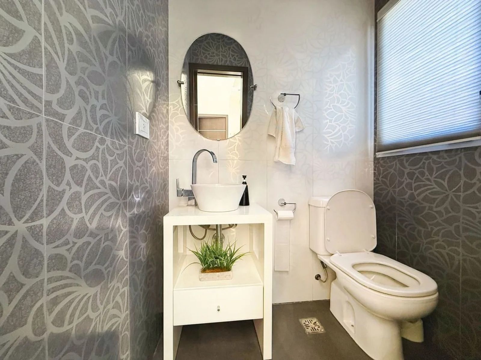CASA EN VENTA 5 AMBIENTES LAUQUEN CENTRO APTA CREDITO - 17