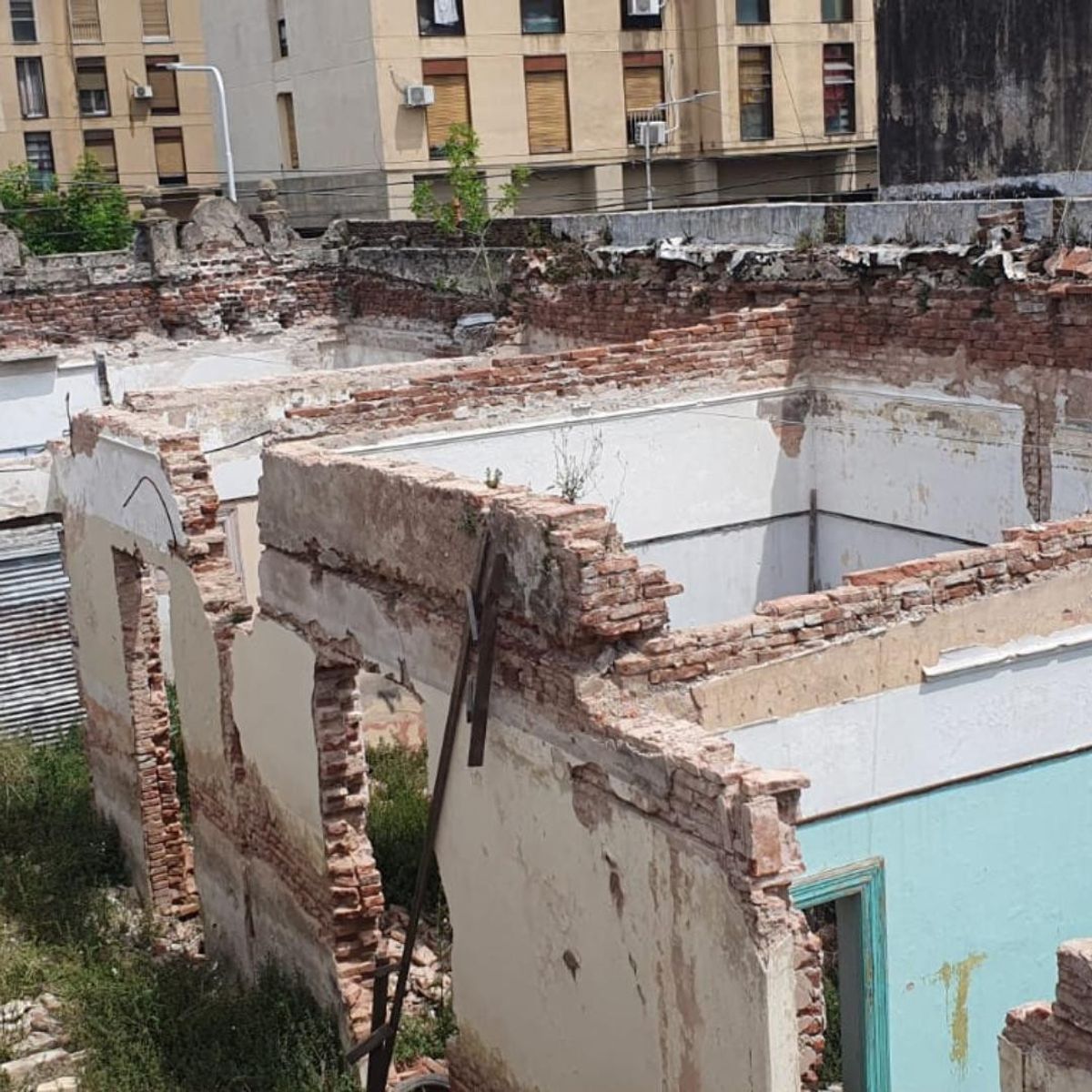 Casa con Lote en Venta Avellaneda - Ideal Inversión Oportunidad - 266 m² — foto 6