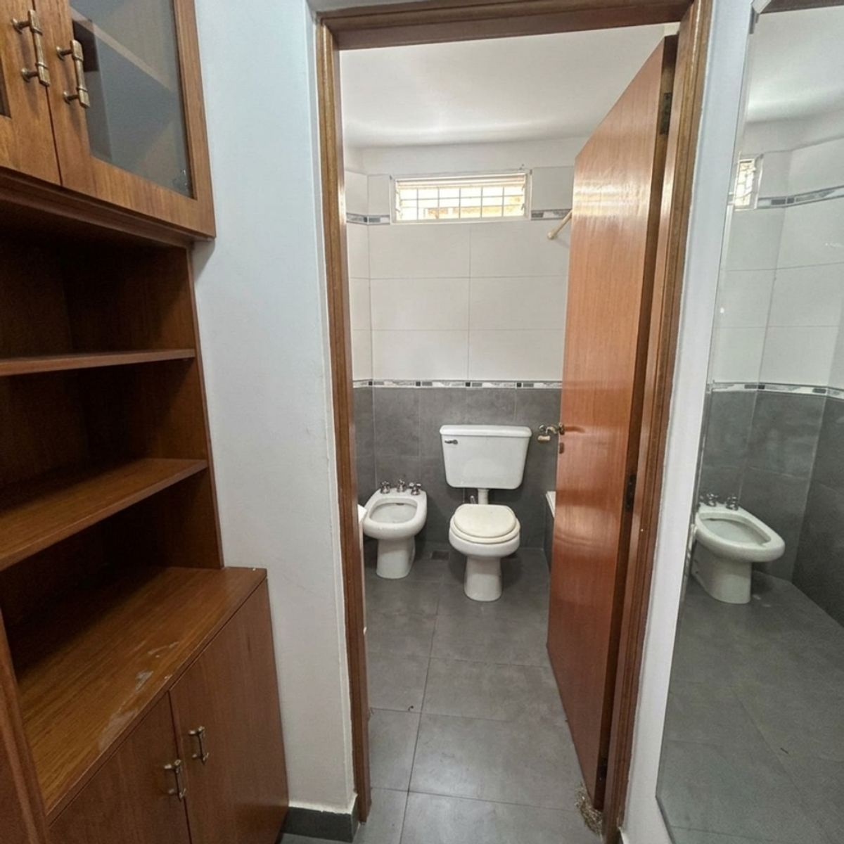 VENTA CASA 5 AMBIENTES - 4 DORMITORIOS , PATIO, TERRAZA Y BALCÓN - LOMAS DE ZAMORA — foto 9