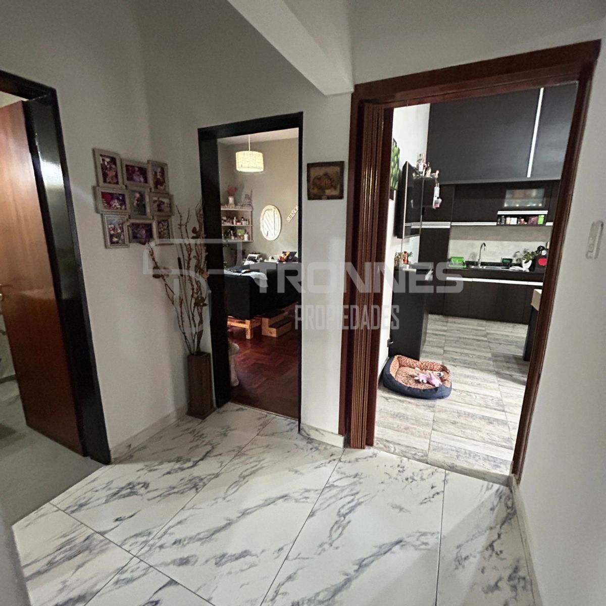 Venta Casa en Ph 5 Ambientes en 2 Plantas en Banfield - Garaje, Patio y Terraza - 4