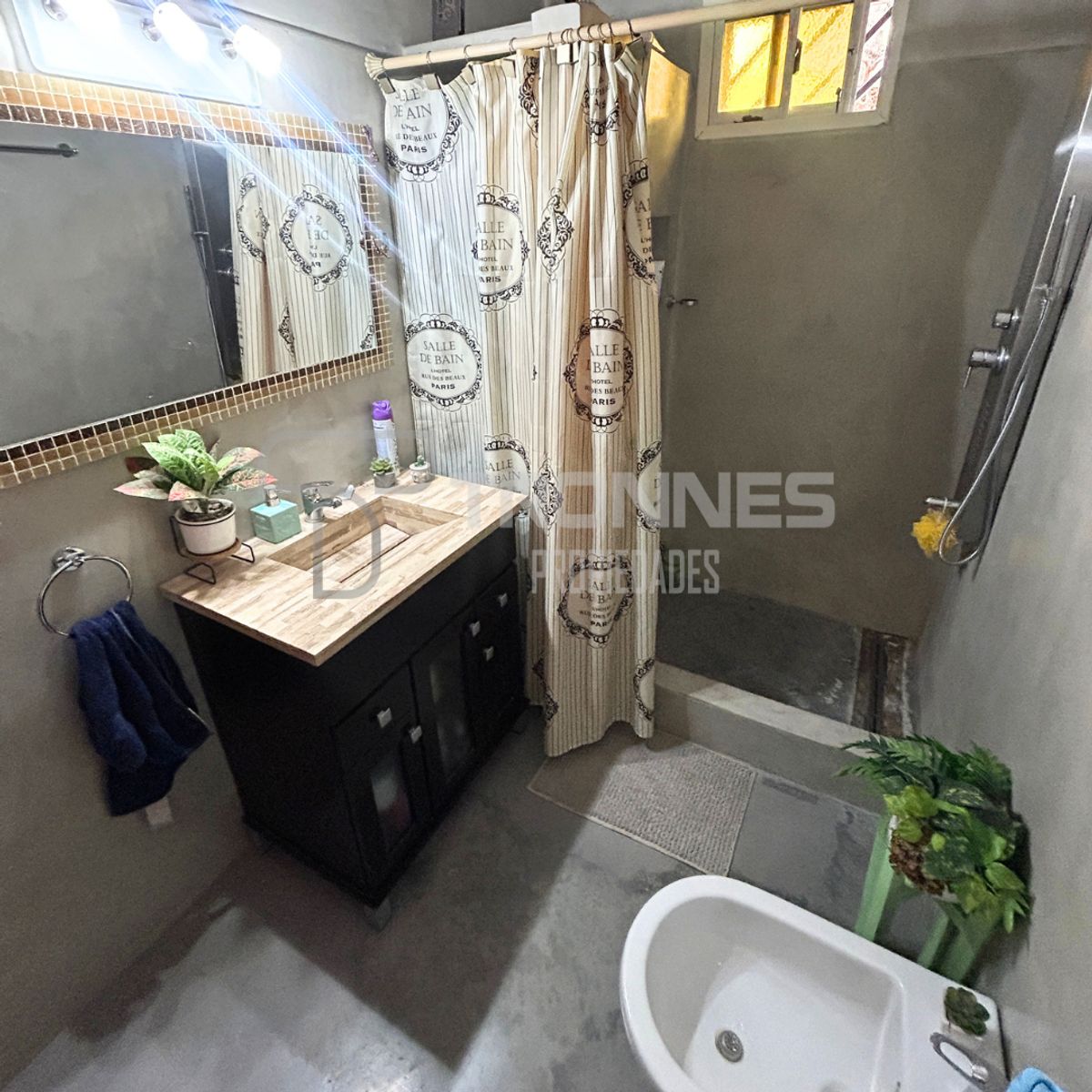Venta Casa en Ph 5 Ambientes en 2 Plantas en Banfield - Garaje, Patio y Terraza - 6