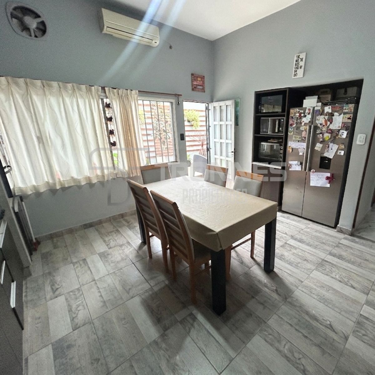 Venta Casa en Ph 5 Ambientes en 2 Plantas en Banfield - Garaje, Patio y Terraza - 10