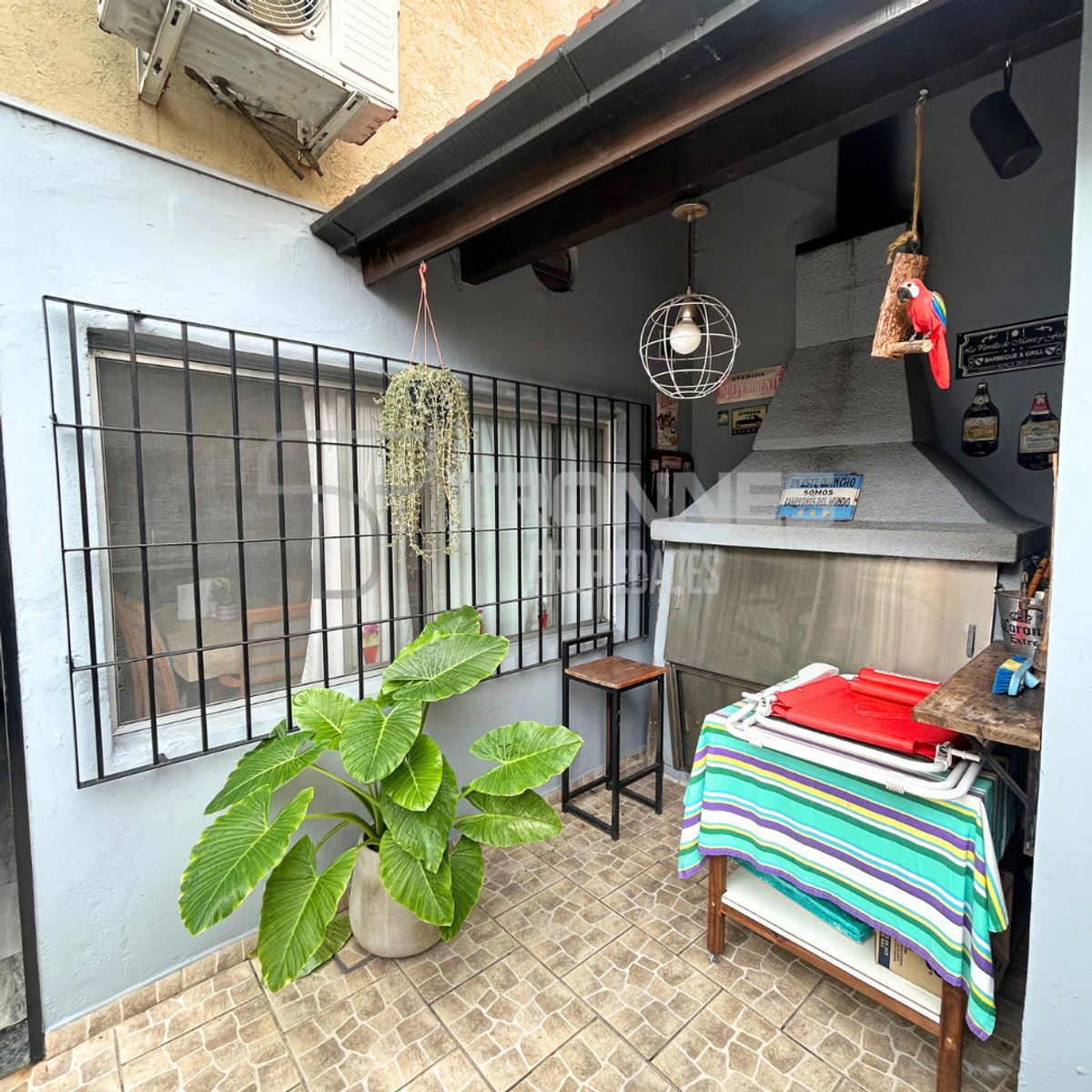 Venta Casa en Ph 5 Ambientes en 2 Plantas en Banfield - Garaje, Patio y Terraza - 11