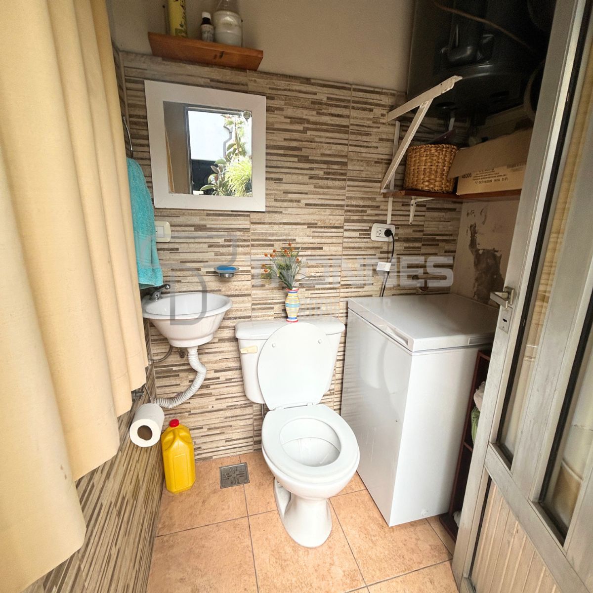 Venta Casa en Ph 5 Ambientes en 2 Plantas en Banfield - Garaje, Patio y Terraza - 13