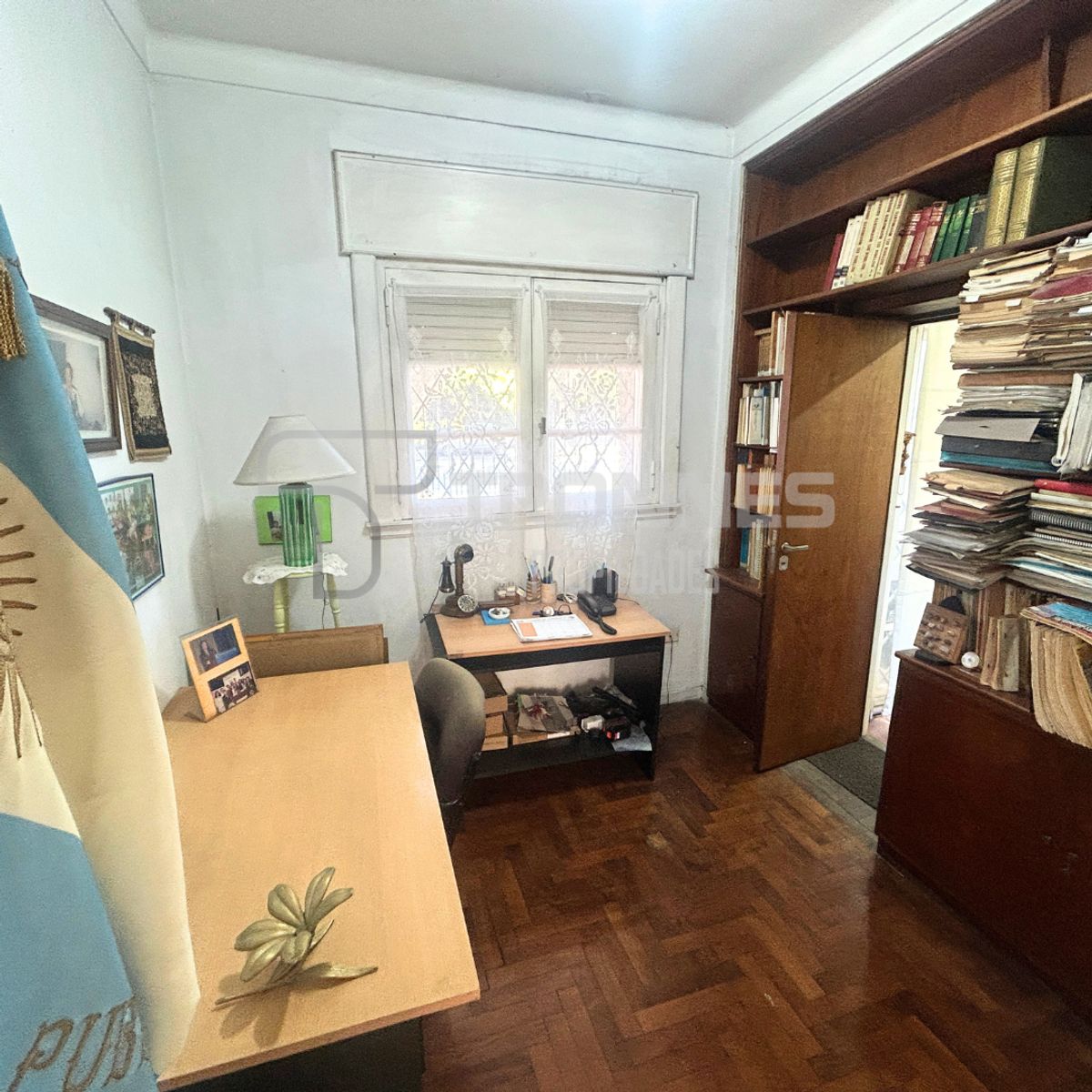 Venta - Casa 6 Ambientes en Dos Plantas, Sobre A. Alsina - Jardin, Pileta y Quincho - Lomas de Zamora - 14