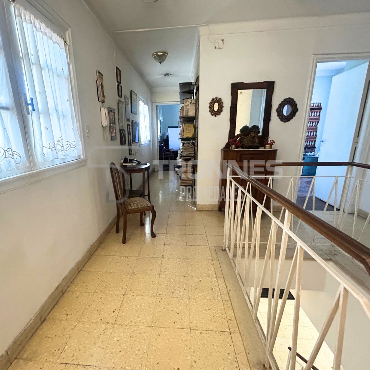 Venta - Casa 6 Ambientes en Dos Plantas, Sobre A. Alsina - Jardin, Pileta y Quincho - Lomas de Zamora - 15