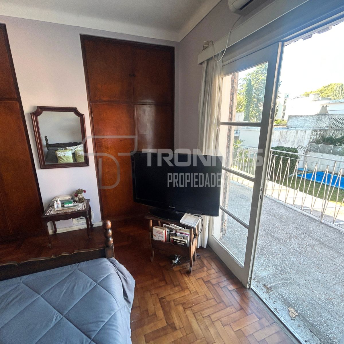 Venta - Casa 6 Ambientes en Dos Plantas, Sobre A. Alsina - Jardin, Pileta y Quincho - Lomas de Zamora - 18