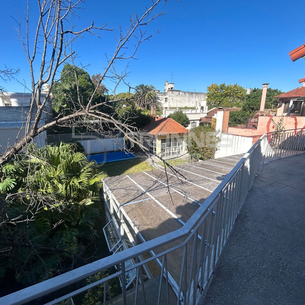 Venta - Casa 6 Ambientes en Dos Plantas, Sobre A. Alsina - Jardin, Pileta y Quincho - Lomas de Zamora - 21