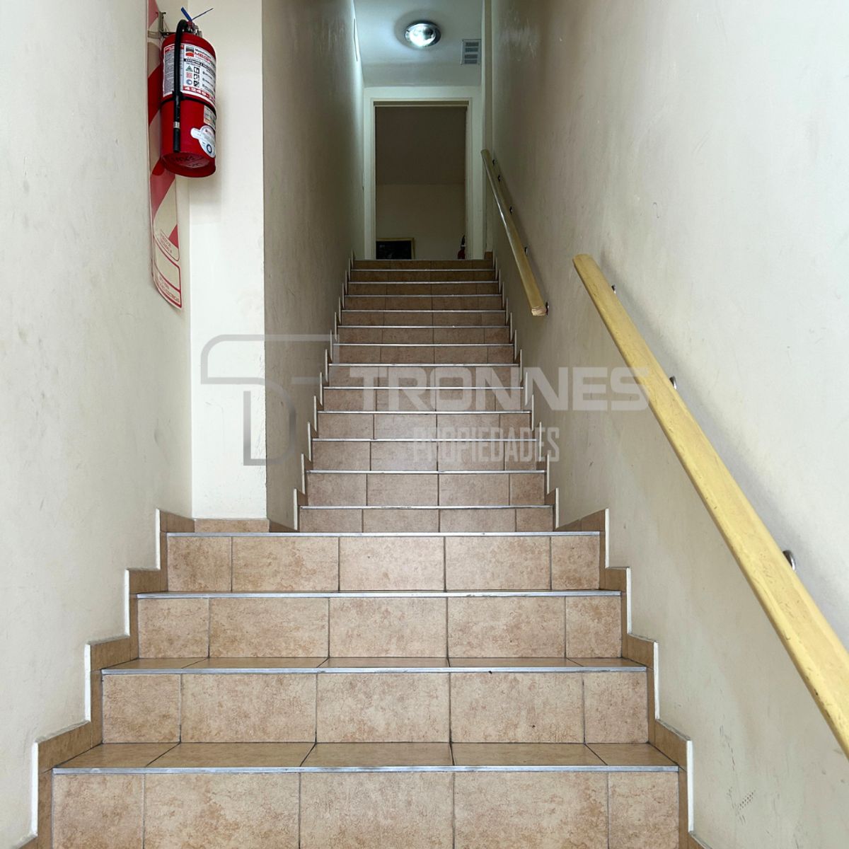 Venta Monoambiente Amplio Centro Lanus Oeste - Frente a Estación - Apto Crédito - 3