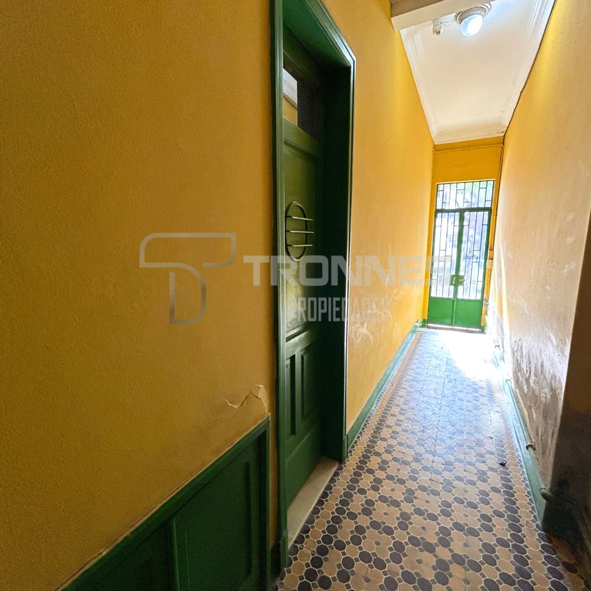 VENTA PH 2 AMBIENTES EN PLANTA ALTA IMPECABLE EN BANFIELD ESTE PLENO CENTRO COMERCIAL - SIN EXPENSAS - 16