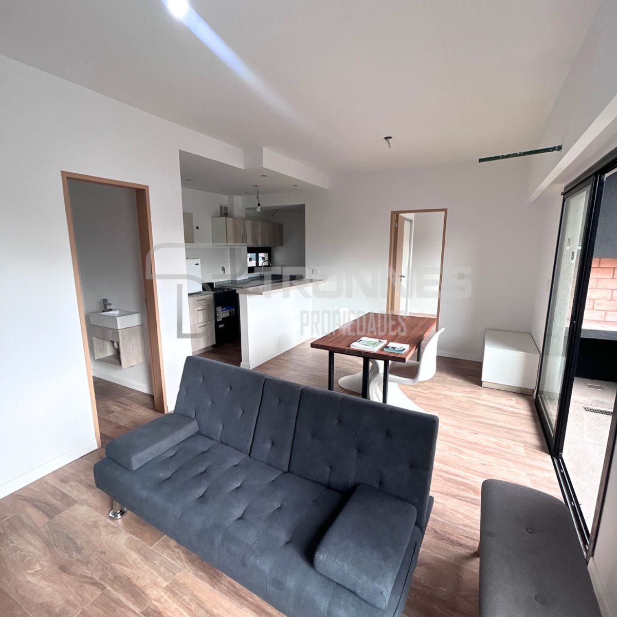 VENTA Departamento 2 Ambientes a estrenar - Al Frente - Con Balcon y Parrilla - Lanús Oeste - 3