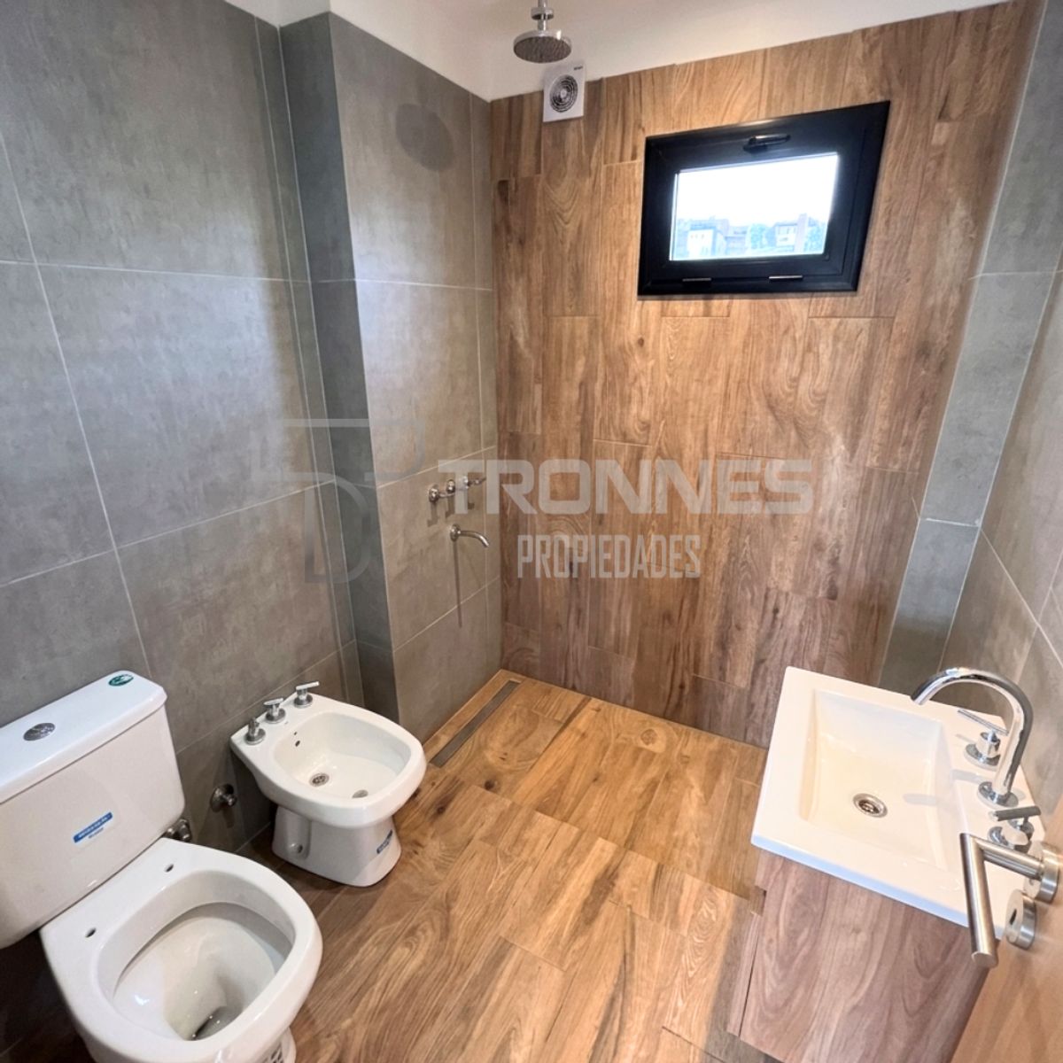 VENTA Departamento 2 Ambientes a estrenar - Al Frente - Con Balcon y Parrilla - Lanús Oeste - 17
