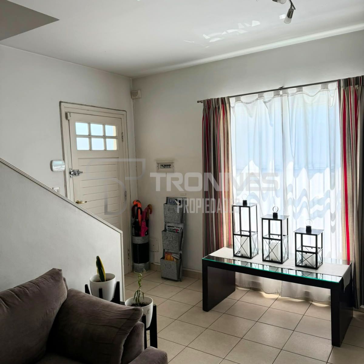 Venta Triplex 3 Ambientes con Fondo y Cochera - Lomas de Zamora Oeste - 8