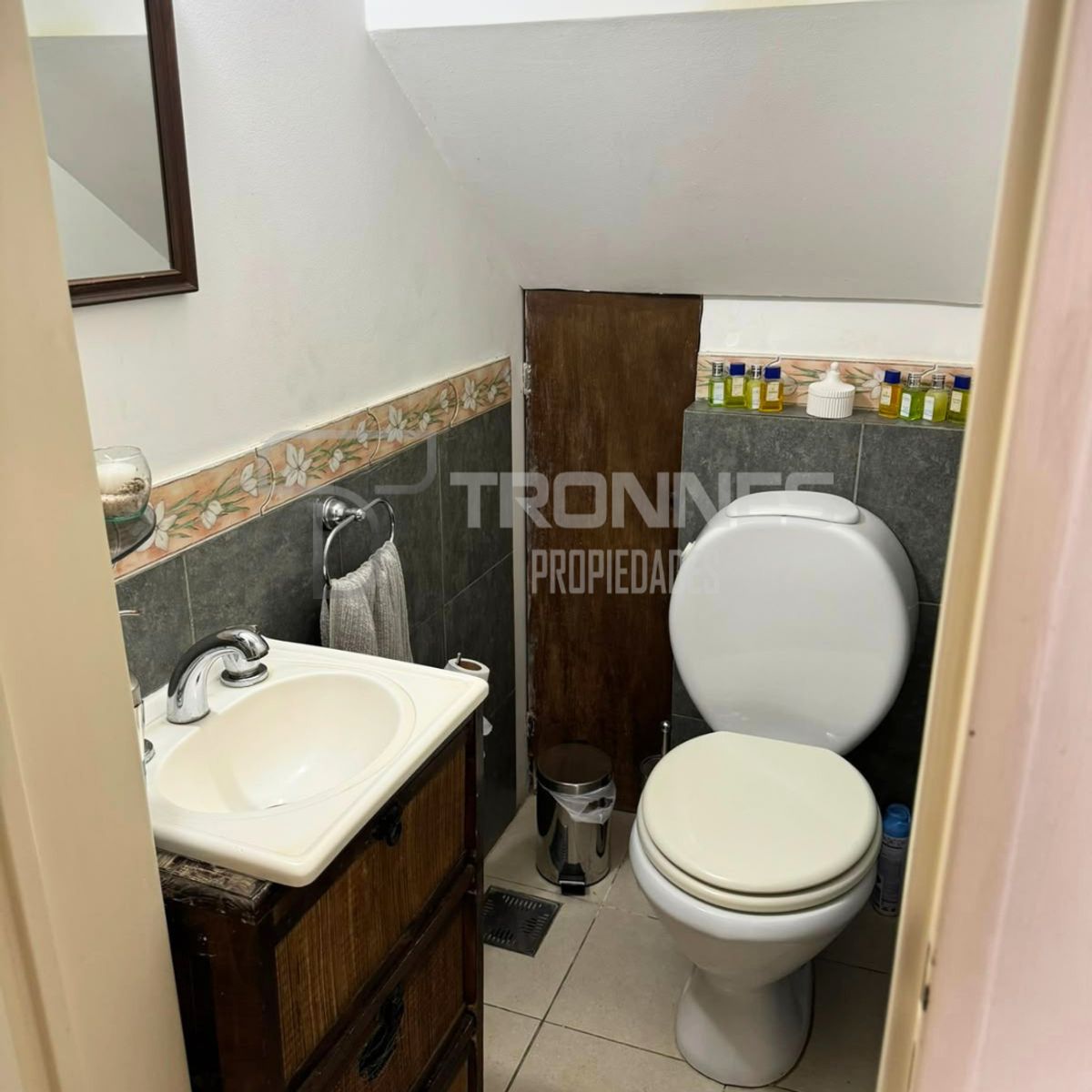 Venta Triplex 3 Ambientes con Fondo y Cochera - Lomas de Zamora Oeste - 9