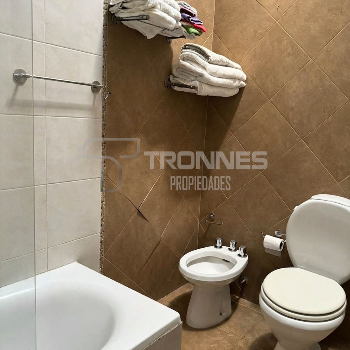 Venta Triplex 3 Ambientes con Fondo y Cochera - Lomas de Zamora Oeste - 19