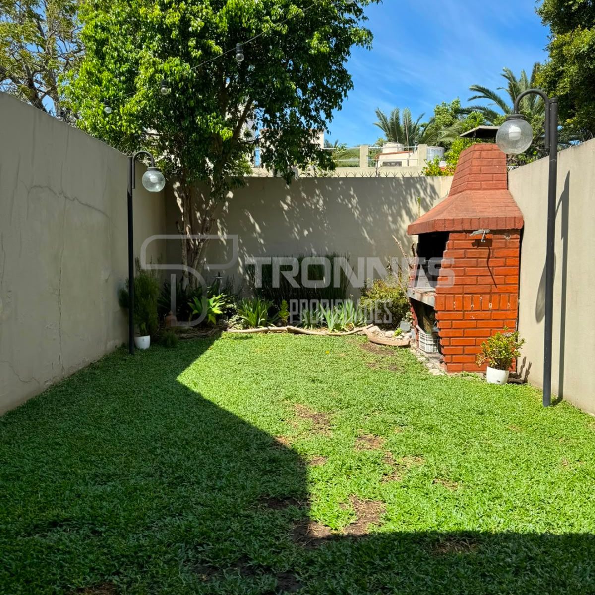 Venta Triplex 3 Ambientes con Fondo y Cochera - Lomas de Zamora Oeste - 22