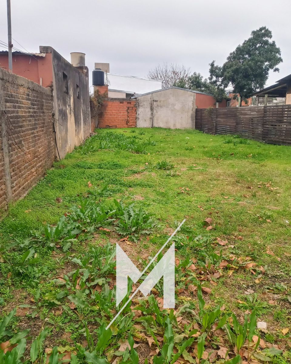 Terreno en Colón. Excelente ubicación sobre avenida principal