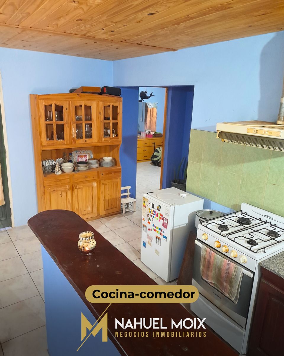 Amplia casa en venta con local al frente Barrio El Brillante - 5