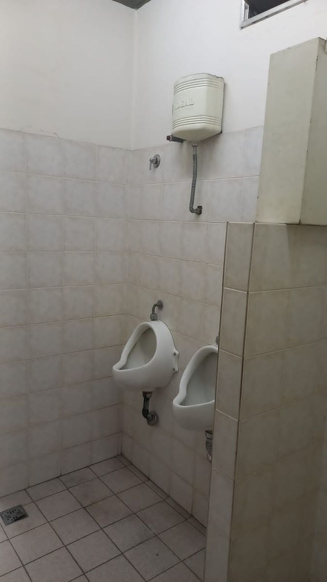 # MIRA ESTO # DEPOSITO # MIXTURA 2 # 700 M2C # 8,66 X 43 M - 10