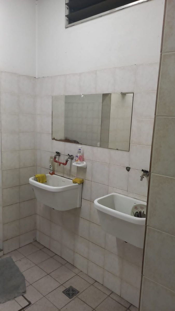 # MIRA ESTO # DEPOSITO # MIXTURA 2 # 700 M2C # 8,66 X 43 M - 14