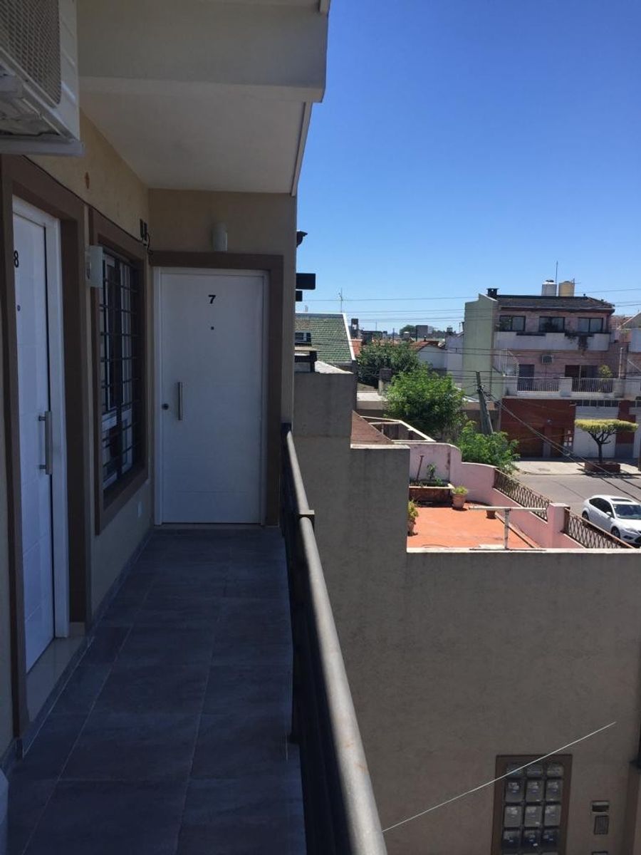 # MIRA ESTO # APTO CREDITO # 2 AMB # BALCON # OPORTUNIDAD — foto 2