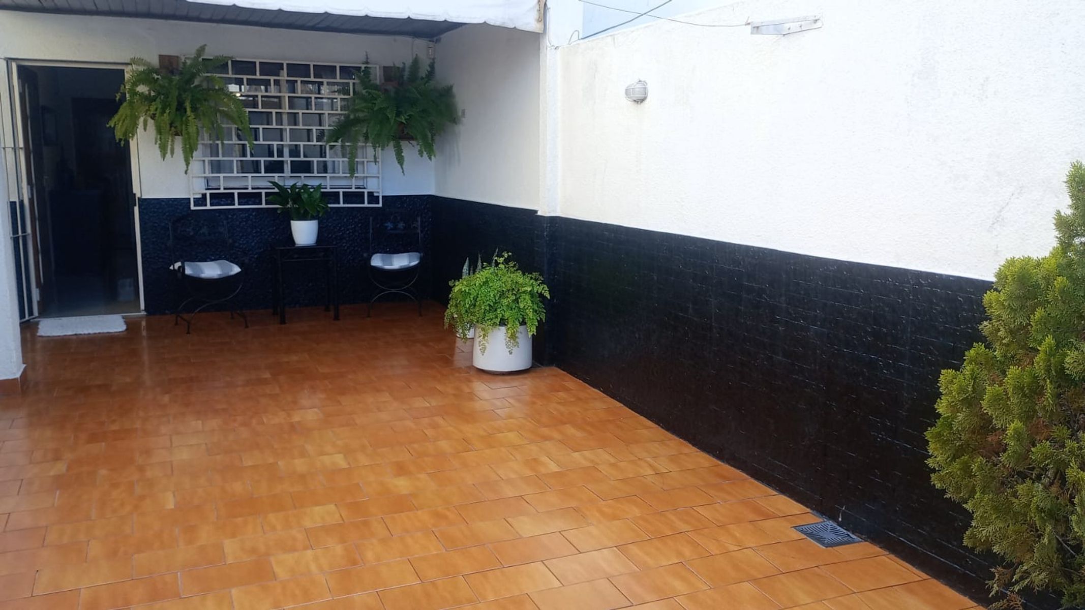 # MIRA ESTO # 4 AMB # TERRAZA # GARAJE X 2 # IMPECABLE — foto 2