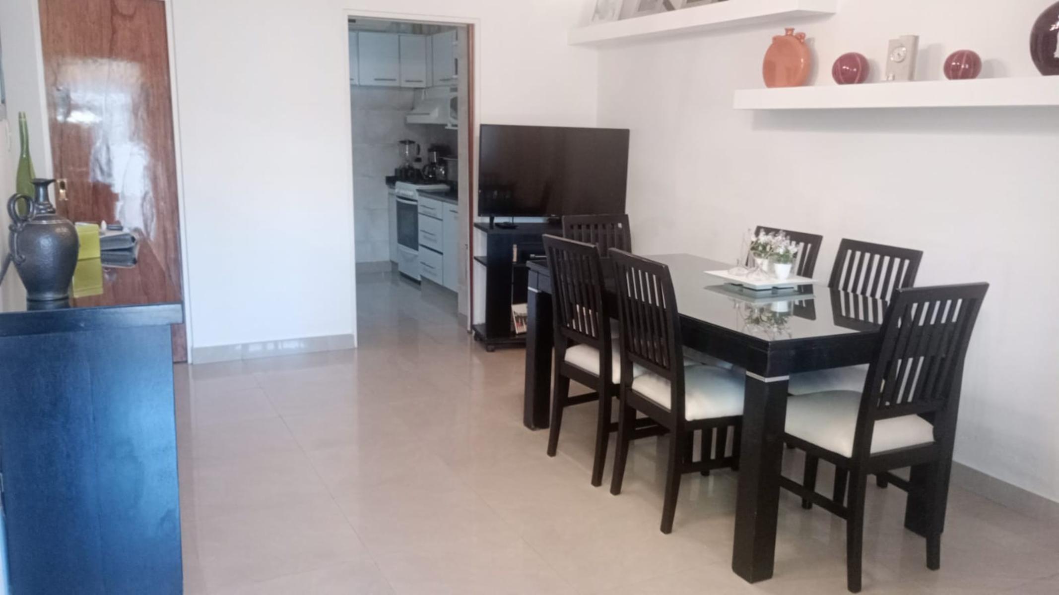 # MIRA ESTO # 4 AMB # TERRAZA # GARAJE X 2 # IMPECABLE — foto 4
