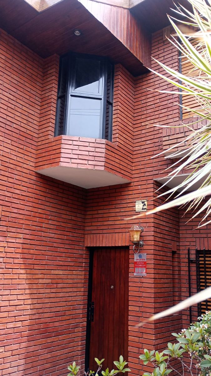 # MIRA ESTO # APTO CREDITO # CASA 5 AMB # JARDIN # GGE # TZA — foto 4
