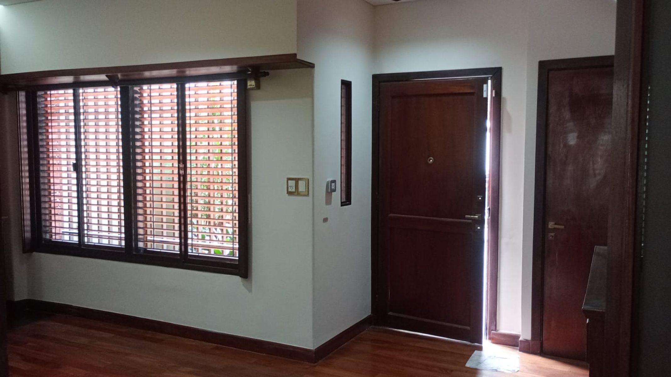 # MIRA ESTO # APTO CREDITO # CASA 5 AMB # JARDIN # GGE # TZA — foto 6