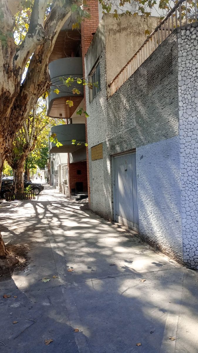 # MIRA ESTO # ZONA PREMIUM # TIPO CASA # 4 AMB # GARAGE # PATIO # TERRAZA - 3