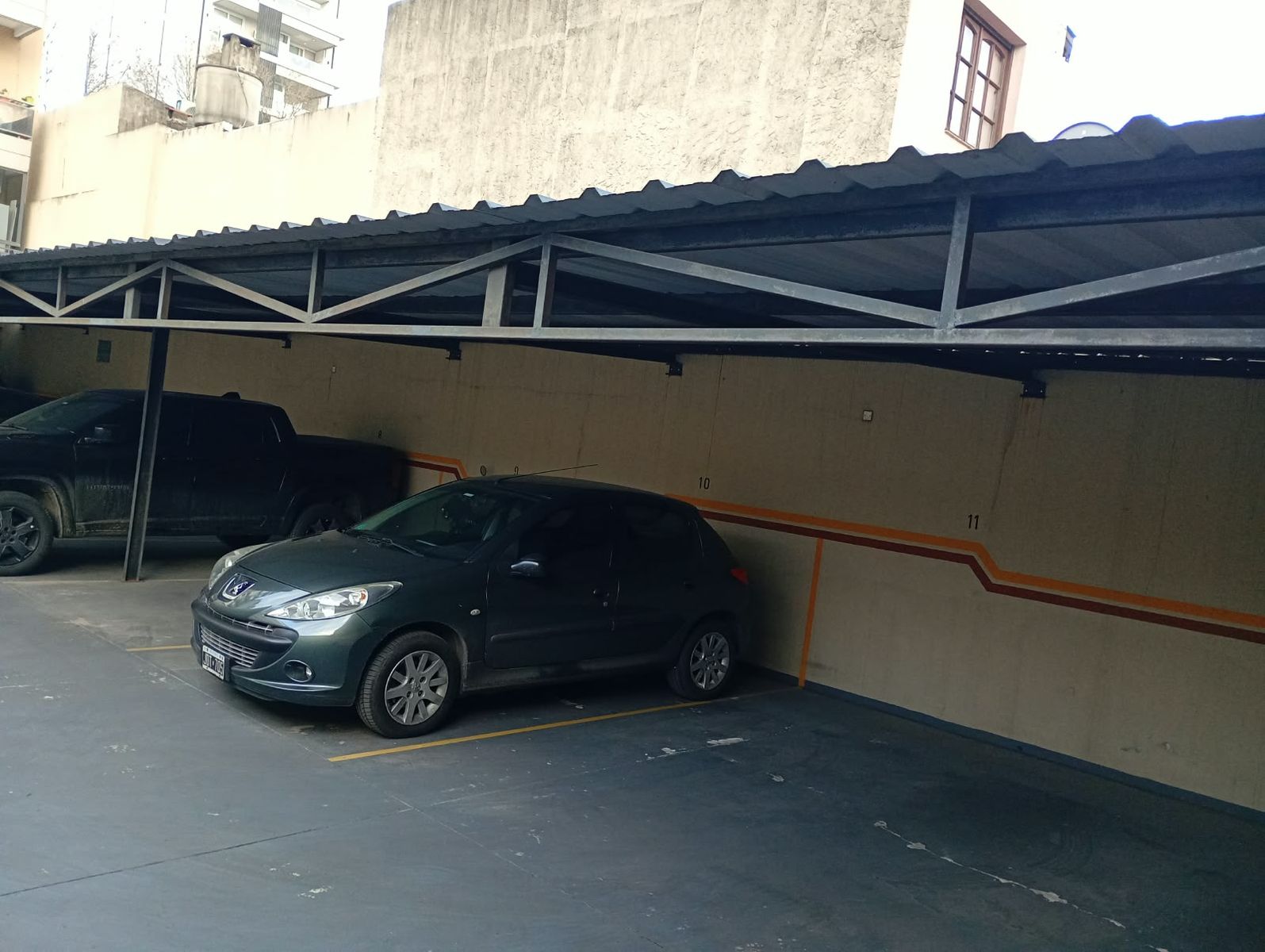 # MIRA ESTO # VENTA # COCHERA # ULTIMA DISPONIBLE # MTS ALBERDI - 3
