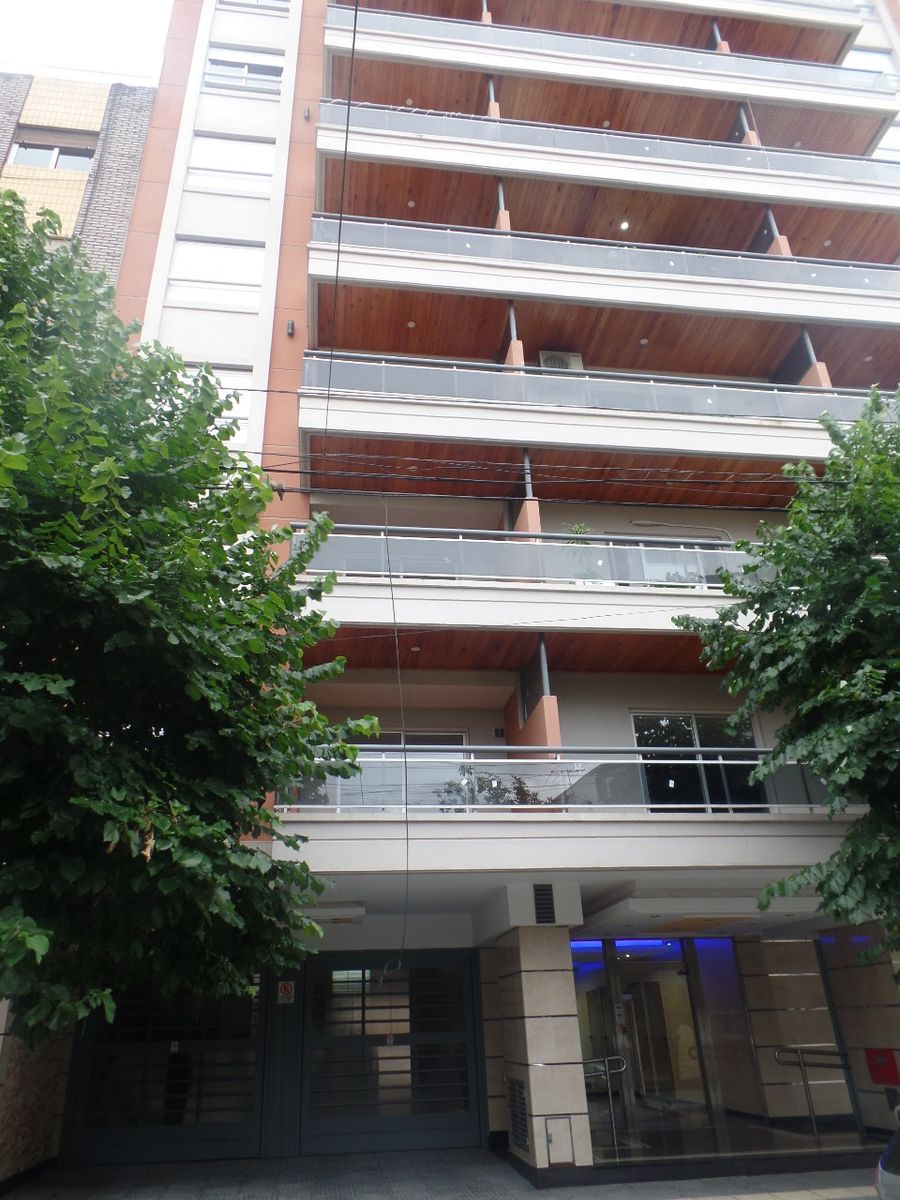 # MIRA ESTO # DPTO 3 AMB # BALCON # A MTS PLAZA LOS ANDES - 4