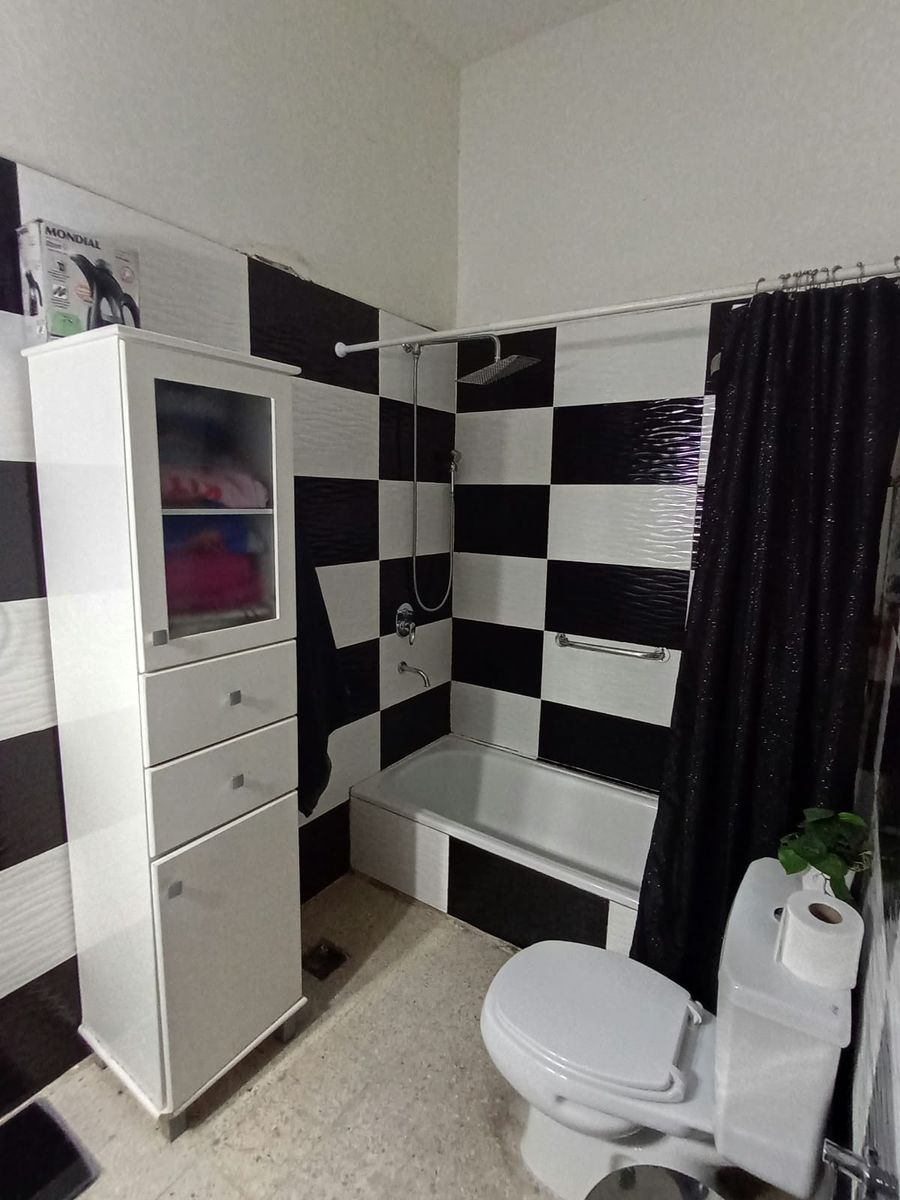 # MIRA ESTO # UNICA # CASA 7 AMB # PILETA # SAUNA # JACUZZI # SALON # GARAGE # TERRAZA - 9