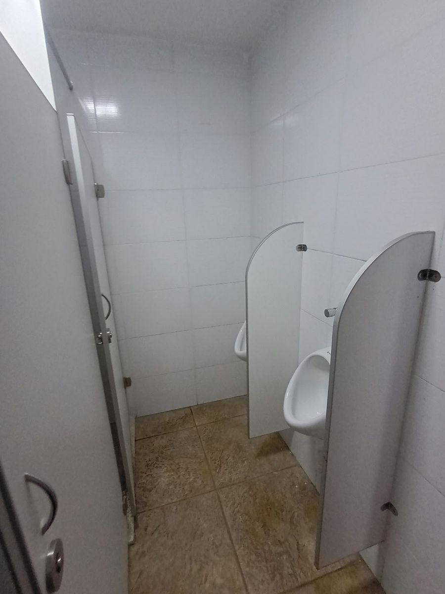 # MIRA ESTO # UNICA # CASA 7 AMB # PILETA # SAUNA # JACUZZI # SALON # GARAGE # TERRAZA - 50