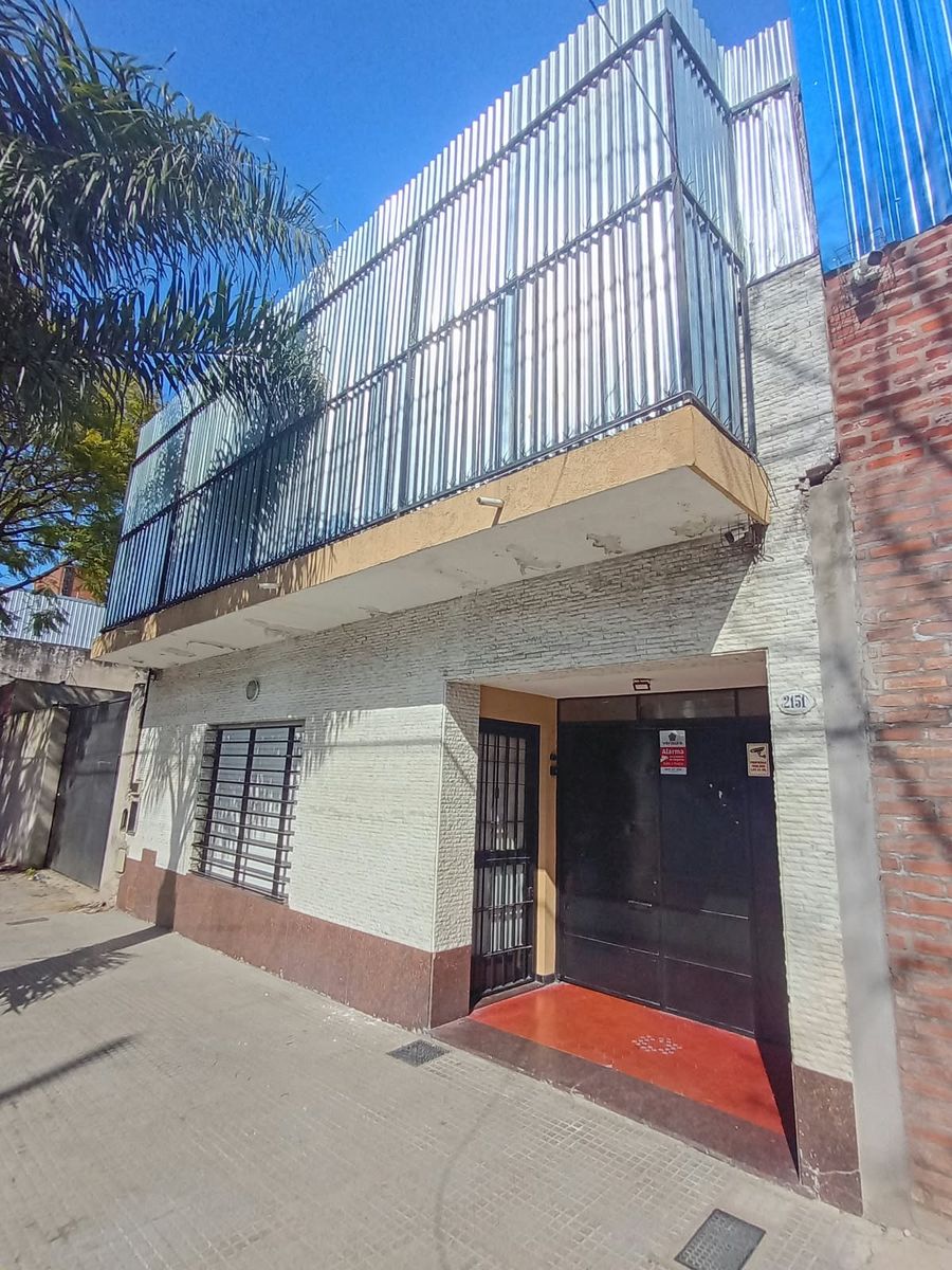 # MIRA ESTO # UNICA # CASA 7 AMB # PILETA # SAUNA # JACUZZI # SALON # GARAGE # TERRAZA - 71