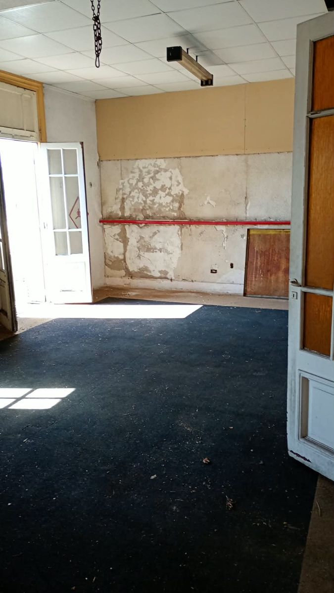# PISO ENTERO 300 M2 # UBICACIÓN PREMIUM # USO COMERCIAL - 11
