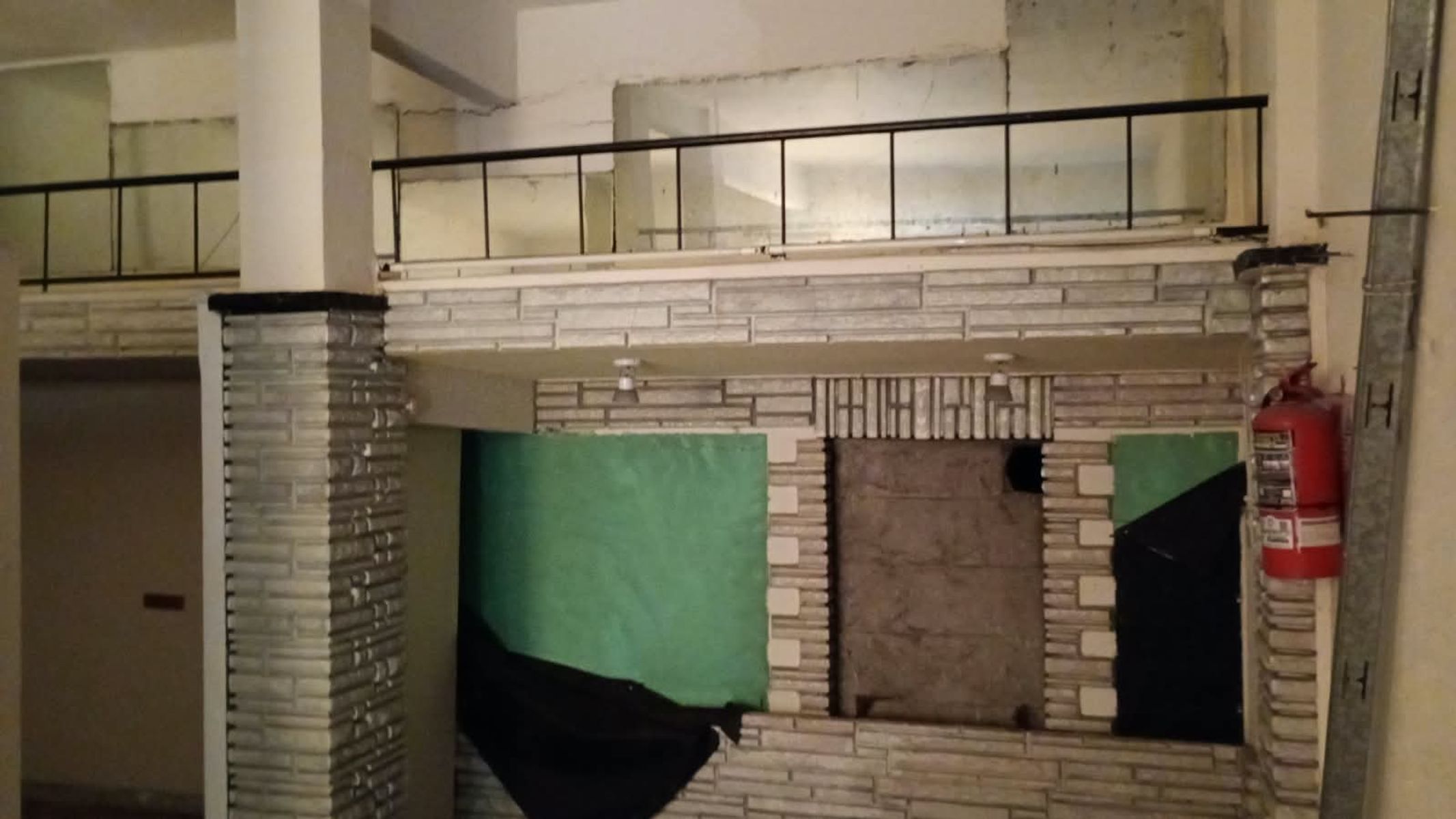 # MIRA ESTO # LOCAL COMERCIAL # 350M2 # LOTE PROPIO # EXCELENTE UBICACION - 17