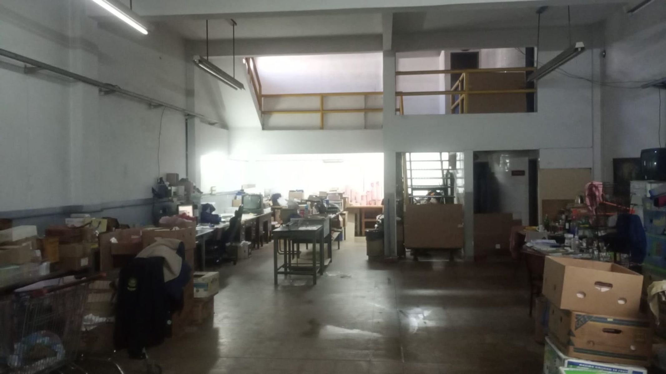 # MIRA ESTO # DEPOSITO 500 M2 # MONTACARGA # IMPECABLE - 5