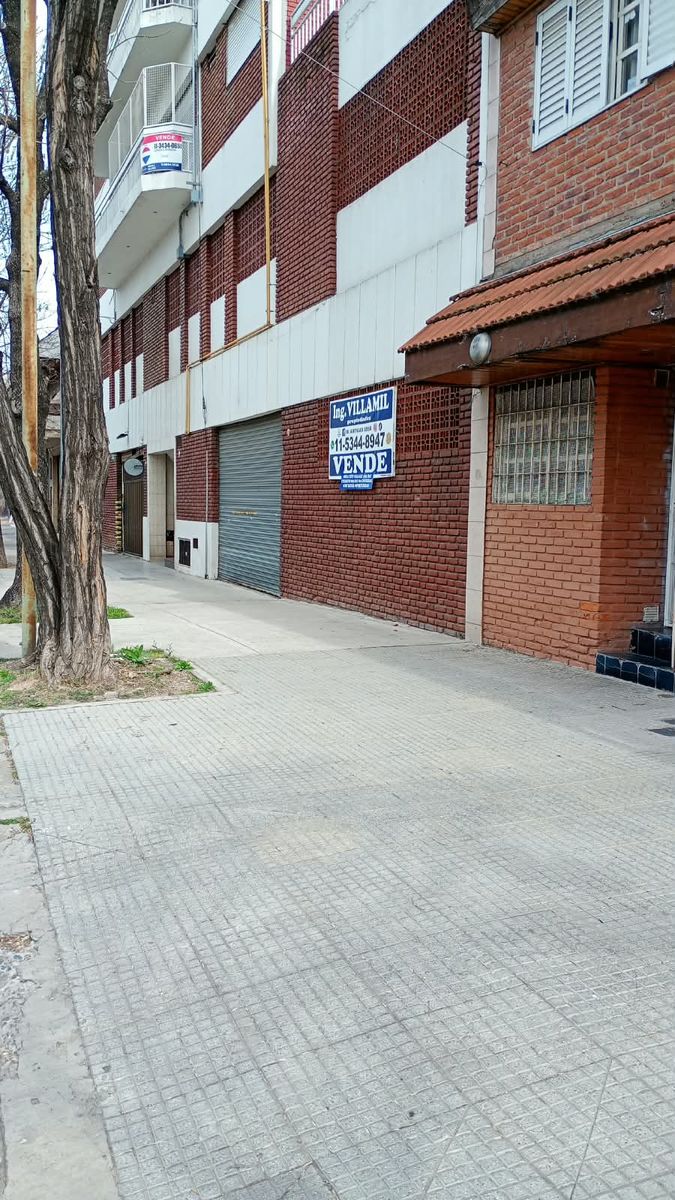 # MIRA ESTO # OPORTUNIDAD # GARAGE 1600M2C # 60 VEHICULOS # 100 OCUPACION TOTAL - 4