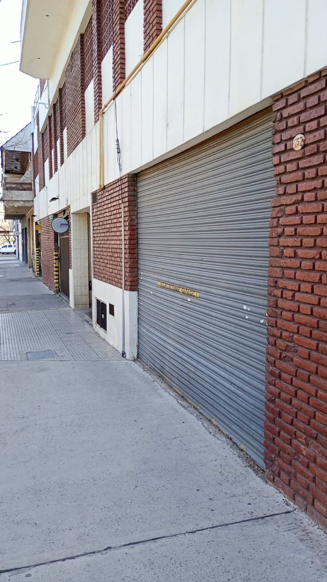 # MIRA ESTO # OPORTUNIDAD # GARAGE 1600M2C # 60 VEHICULOS # 100 OCUPACION TOTAL - 7