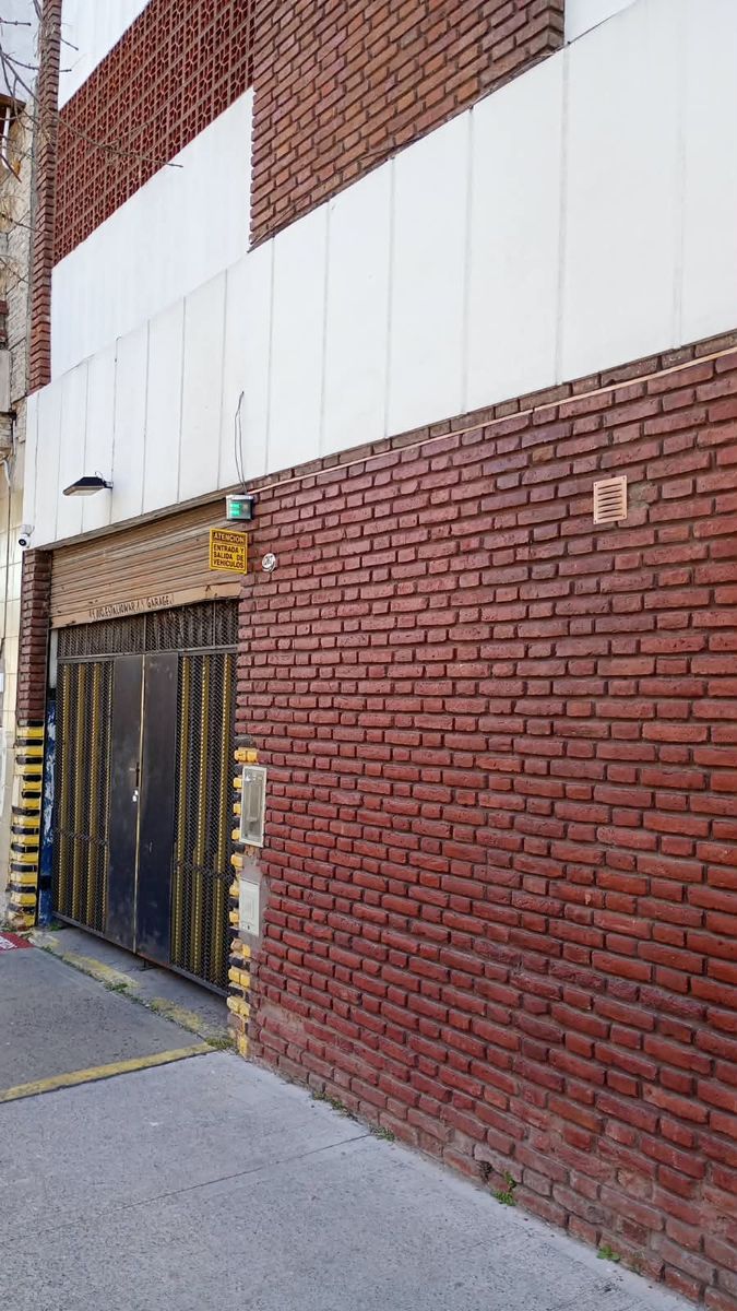 # MIRA ESTO # OPORTUNIDAD # GARAGE 1600M2C # 60 VEHICULOS # 100 OCUPACION TOTAL - 9