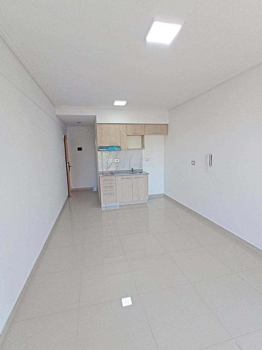 # MIRA ESTO # ESTRENAR # 1 AMB CON BALCON # SMARTLOCK — foto 6