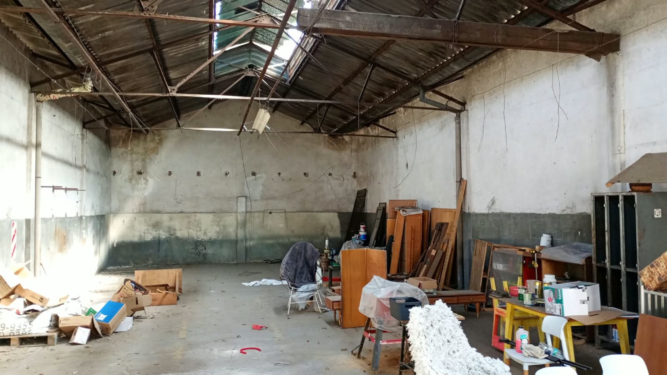 # MIRA ESTO # DEPOSITO # OFICINA # LOCAL # VIVIENDA # 440M2C LOTE 8,66 X 43,00 m - 6