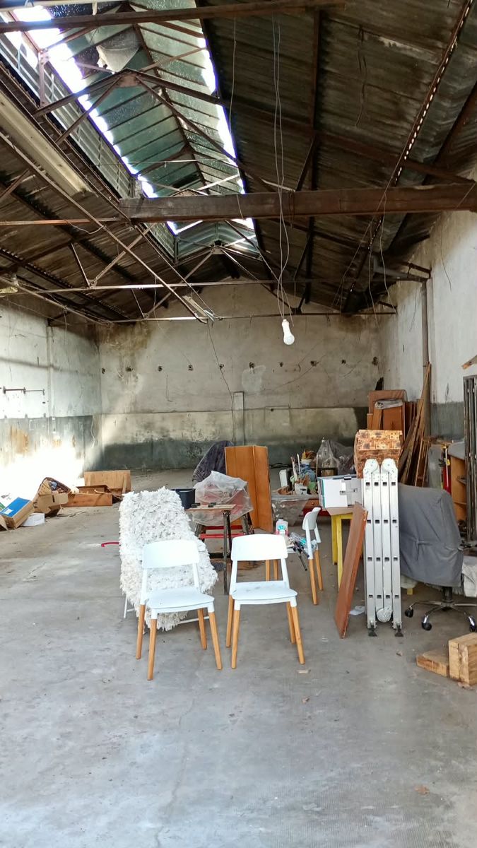 # MIRA ESTO # DEPOSITO # OFICINA # LOCAL # VIVIENDA # 440M2C LOTE 8,66 X 43,00 m - 7